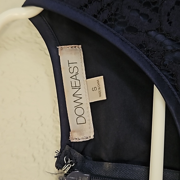 Downeast Women's Size S Dress Sheath Lace Short Sleeve Navy/Coral - Picture 3 of 10